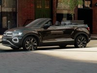 Auto Volkswagen T-Roc cabriolet 1.5 tsi style dsg nuova in vendita presso concessionaria Fratelli Giacomel a 47.000 &euro; - foto numero 3