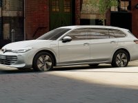 Auto Volkswagen Passat 1.5 tsi ehybrid business 204cv dsg nuova in vendita presso concessionaria Fratelli Giacomel a 56.600 € - foto numero 3