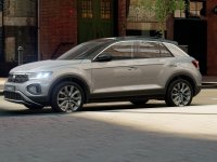 Auto Volkswagen T-Roc 1.0 tsi edition plus 115cv nuova in vendita presso concessionaria Fratelli Giacomel a 32.200 € - foto numero 3