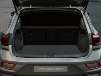 Auto Volkswagen T-Roc 1.0 tsi edition plus 115cv nuova in vendita presso concessionaria Fratelli Giacomel a 32.200 € - foto numero 4