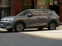 Auto Volkswagen Tiguan 1.5 etsi edition plus 130cv dsg nuova in vendita presso concessionaria Fratelli Giacomel a 45.100 € - foto numero 4