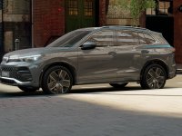 Auto Volkswagen Tiguan 1.5 etsi r-line plus 150cv dsg nuova in vendita presso concessionaria Fratelli Giacomel a 49.600 € - foto numero 3