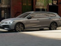 Auto Volkswagen Passat 2.0 tdi scr r-line plus 4motion 193cv dsg nuova in vendita presso concessionaria Fratelli Giacomel a 62.600 € - foto numero 4