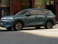 Auto Volkswagen Tiguan 2.0 tdi edition plus 150cv dsg nuova in vendita presso concessionaria Fratelli Giacomel a 49.500 € - foto numero 4