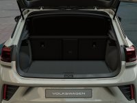 Auto Volkswagen T-Roc 1.0 tsi r-line plus 115cv nuova in vendita presso concessionaria Fratelli Giacomel a 33.400 € - foto numero 4