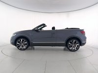 Auto Volkswagen T-Roc cabriolet 1.0 tsi style 115cv km 0 in vendita presso concessionaria Fratelli Giacomel a 31.900 &euro; - foto numero 4