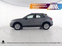 Auto Volkswagen T-Roc 2.0 tdi life 150cv dsg usata in vendita presso concessionaria Fratelli Giacomel a 25.890 &euro; - foto numero 3