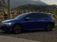 Auto Volkswagen Golf 2.0 tsi r 4motion 333cv dsg nuova in vendita presso concessionaria Fratelli Giacomel a 65.800 &euro; - foto numero 4