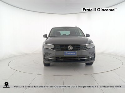 Auto Volkswagen Tiguan 2.0 tdi life 150cv dsg usata in vendita presso concessionaria Fratelli Giacomel a 27.900 &euro; - foto numero 2
