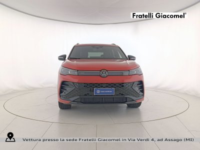 Auto Volkswagen Tiguan 2.0 tdi r-line 4motion 193cv dsg usata in vendita presso concessionaria Fratelli Giacomel a 48.900 € - foto numero 2