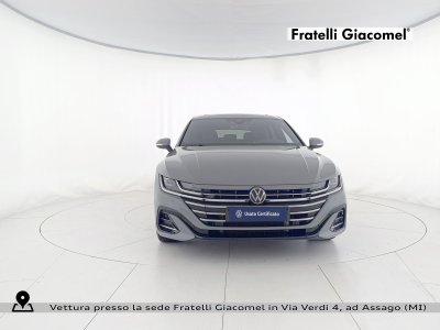 Auto Volkswagen Arteon Shooting Brake Sw 2.0 tsi 190CV dsg R-line aziendale in vendita presso concessionaria Fratelli Giacomel a 44.900 € - foto numero 2