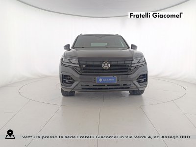 Auto Volkswagen Touareg 3.0 v6 tsi eh r tiptronic usata in vendita presso concessionaria Fratelli Giacomel a 61.900 € - foto numero 2