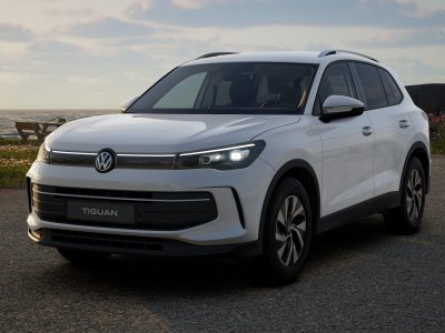 Auto Volkswagen Tiguan 2.0 tdi edition plus 150cv dsg nuova in vendita presso concessionaria Fratelli Giacomel a 46.600 € - foto numero 1