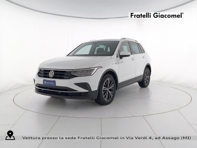 Auto Volkswagen Tiguan 1.5 tsi life 150cv dsg usata in vendita presso concessionaria Fratelli Giacomel a 24.900 € - foto numero 1