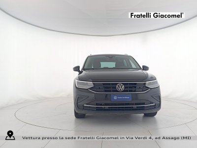 Auto Volkswagen Tiguan 1.5 tsi life 150cv dsg usata in vendita presso concessionaria Fratelli Giacomel a 25.400 € - foto numero 2