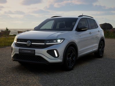 Auto Volkswagen T-Cross 1.0 tsi r-line plus 115cv nuova in vendita presso concessionaria Fratelli Giacomel a 30.400 € - foto numero 1