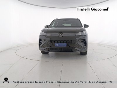 Auto Volkswagen Tiguan 2.0 tsi r-line 4motion 265cv dsg aziendale in vendita presso concessionaria Fratelli Giacomel a 52.400 € - foto numero 2