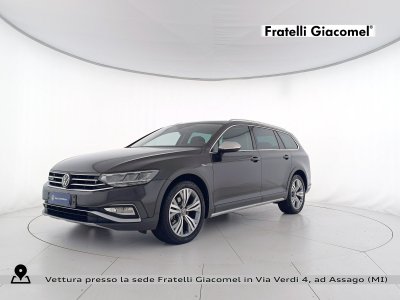 Auto Volkswagen Passat alltrack 2.0 tdi 4motion 200cv dsg usata in vendita presso concessionaria Fratelli Giacomel a 24.400 € - foto numero 1