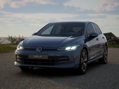 Auto Volkswagen Golf 2.0 tdi edition plus 150cv dsg nuova in vendita presso concessionaria Fratelli Giacomel a 39.500 € - foto numero 1