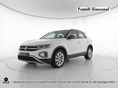 Auto Volkswagen T-Roc 1.5 tsi style dsg usata in vendita presso concessionaria Fratelli Giacomel a 22.900 € - foto numero 1
