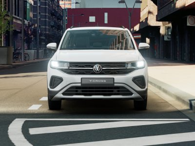 Auto Volkswagen T-Cross 1.0 tsi life 115cv dsg nuova in vendita presso concessionaria Fratelli Giacomel a 30.000 € - foto numero 2