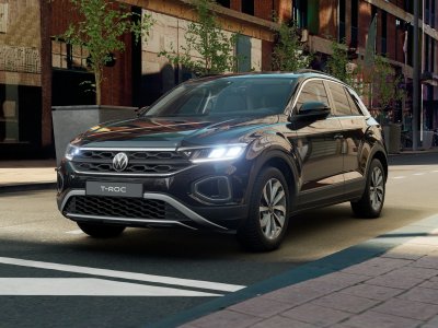 Auto Volkswagen T-Roc 2.0 tdi edition plus 150cv dsg nuova in vendita presso concessionaria Fratelli Giacomel a 39.100 € - foto numero 1