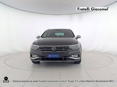 Auto Volkswagen Passat alltrack 2.0 tdi 4motion 200cv dsg usata in vendita presso concessionaria Fratelli Giacomel a 33.400 &euro; - foto numero 2