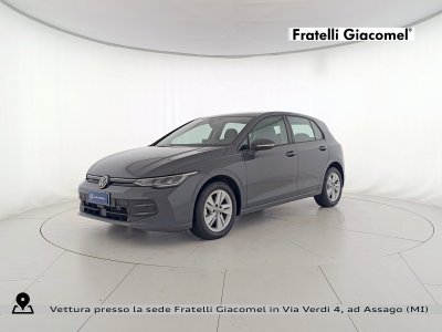 Auto Volkswagen Golf 2.0 tdi life 115cv aziendale in vendita presso concessionaria Fratelli Giacomel a 26.400 &euro; - foto numero 1