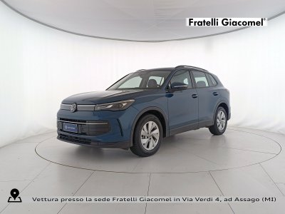 Auto Volkswagen Tiguan 2.0 tdi life 150cv dsg aziendale in vendita presso concessionaria Fratelli Giacomel a 35.900 &euro; - foto numero 1