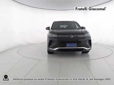 Auto Volkswagen Tiguan 2.0 tdi r-line 150cv dsg usata in vendita presso concessionaria Fratelli Giacomel a 38.900 &euro; - foto numero 2