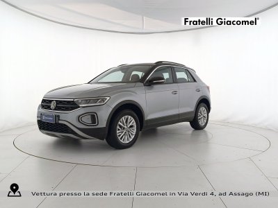 Auto Volkswagen T-Roc 2.0 tdi life 150cv dsg usata in vendita presso concessionaria Fratelli Giacomel a 24.900 &euro; - foto numero 1