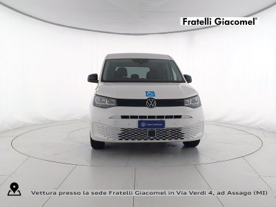 Auto Volkswagen Veicoli Commerciali Caddy 1.5 tsi 114cv space / Focaccia trasporto disabili km 0 in vendita presso concessionaria Fratelli Giacomel a 32.705 &euro; - foto numero 2