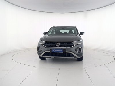 Auto Volkswagen T-Roc 1.5 tsi life dsg usata in vendita presso concessionaria Fratelli Giacomel a 25.400 &euro; - foto numero 2