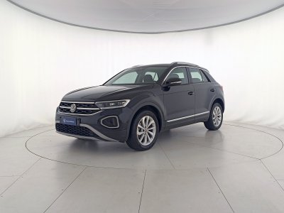 Auto Volkswagen T-Roc 1.0 tsi style 115cv aziendale in vendita presso concessionaria Fratelli Giacomel a 23.400 &euro; - foto numero 1