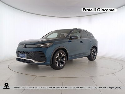 Auto Volkswagen Tiguan 2.0 tdi r-line 150cv dsg aziendale in vendita presso concessionaria Fratelli Giacomel a 39.400 &euro; - foto numero 1
