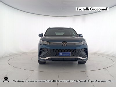 Auto Volkswagen Tiguan 2.0 tdi r-line 150cv dsg aziendale in vendita presso concessionaria Fratelli Giacomel a 39.400 &euro; - foto numero 2