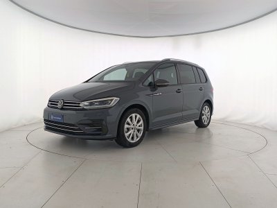 Auto Volkswagen Touran 1.5 tsi edition plus 150cv dsg aziendale in vendita presso concessionaria Fratelli Giacomel a 36.400 &euro; - foto numero 1