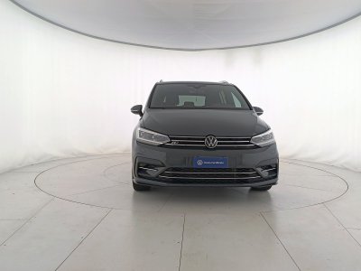 Auto Volkswagen Touran 1.5 tsi edition plus 150cv dsg aziendale in vendita presso concessionaria Fratelli Giacomel a 36.400 &euro; - foto numero 2