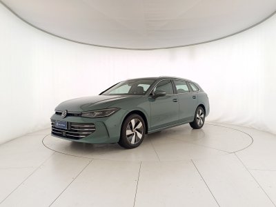 Auto Volkswagen Passat 1.5 etsi act business 150cv dsg usata in vendita presso concessionaria Fratelli Giacomel a 32.900 &euro; - foto numero 1