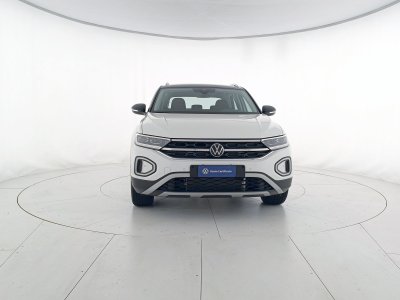 Auto Volkswagen T-Roc 1.5 tsi style dsg aziendale in vendita presso concessionaria Fratelli Giacomel a 29.400 &euro; - foto numero 2