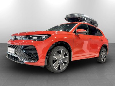 Auto Volkswagen Tiguan 1.5 etsi r-line plus 150cv dsg km 0 in vendita presso concessionaria Fratelli Giacomel a 41.900 &euro; - foto numero 1