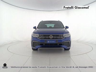 Auto Volkswagen Tiguan 1.5 tsi r-line 150cv dsg usata in vendita presso concessionaria Fratelli Giacomel a 29.900 &euro; - foto numero 2