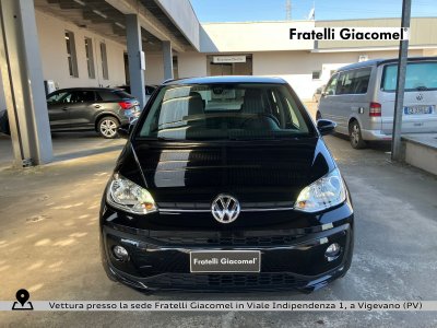 Auto Volkswagen Up 5p 1.0 move 60cv usata in vendita presso concessionaria Fratelli Giacomel a 10.900 &euro; - foto numero 2
