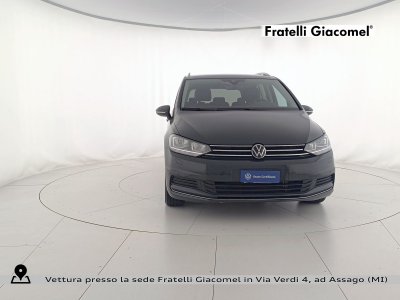 Auto Volkswagen Touran 1.5 tsi 150cv dsg usata in vendita presso concessionaria Fratelli Giacomel a 29.900 &euro; - foto numero 2
