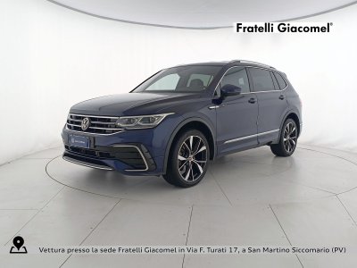 Auto Volkswagen Tiguan allspace 2.0 tdi r-line 150cv 7p.ti dsg usata in vendita presso concessionaria Fratelli Giacomel a 36.900 &euro; - foto numero 1