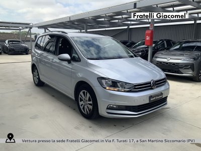 Auto Volkswagen Touran 2.0 tdi business dsg usata in vendita presso concessionaria Fratelli Giacomel a 27.400 &euro; - foto numero 1