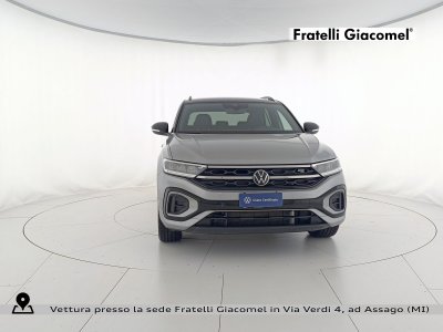 Auto Volkswagen T-Roc 1.5 tsi r-line usata in vendita presso concessionaria Fratelli Giacomel a 25.400 &euro; - foto numero 2