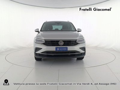 Auto Volkswagen Tiguan 1.5 tsi life 150cv dsg usata in vendita presso concessionaria Fratelli Giacomel a 25.900 &euro; - foto numero 2