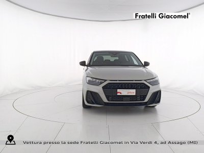 Auto Audi A1 sportback 30 1.0 tfsi identity black 116cv s-tronic aziendale in vendita presso concessionaria Fratelli Giacomel a 27.300 &euro; - foto numero 2