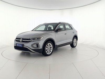 Auto Volkswagen T-Roc 1.0 tsi style 115cv usata in vendita presso concessionaria Fratelli Giacomel a 22.400 &euro; - foto numero 1